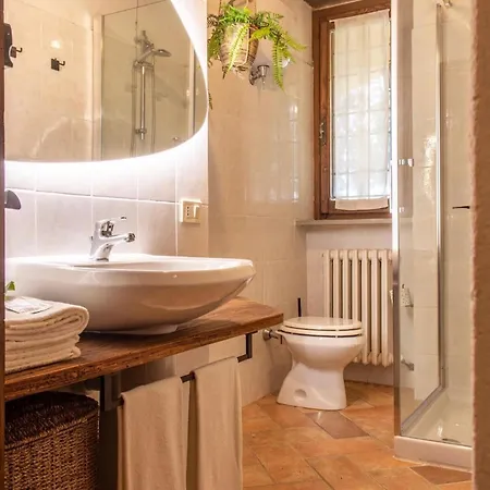 La Ginestra Con Piscina Privata