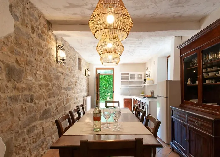 La Ginestra Con Piscina Privata Feriehus *